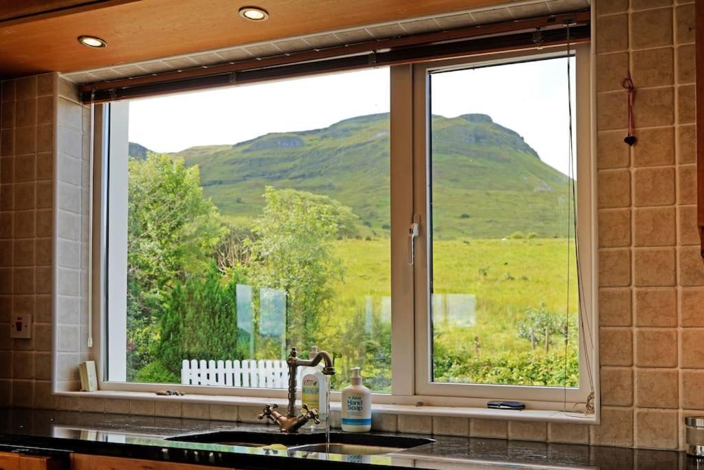 Mountain View Cottage Cloontyprughlish Eksteriør billede